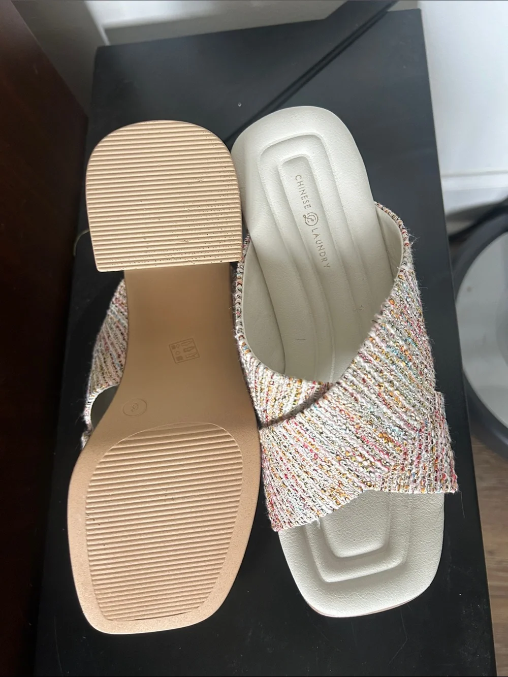 Chinese Laundry Multicolor Knit Platform Clog Sandals